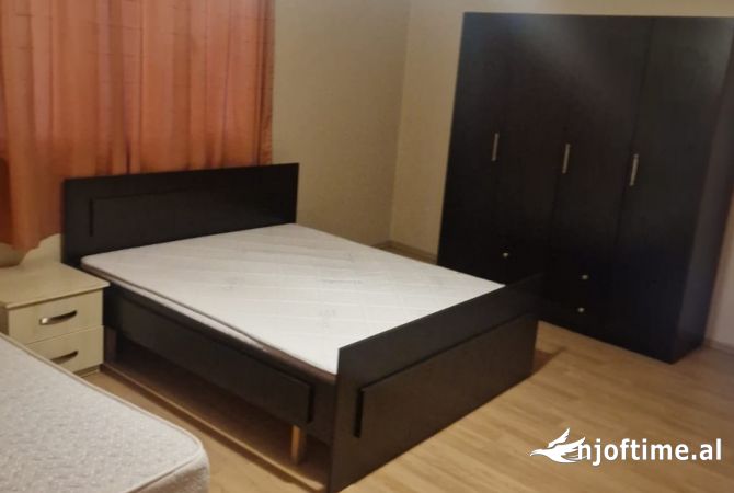 Shtepi me qera 2+1 ne Tirane - 500 Euro