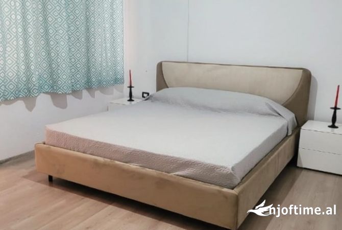 Shtepi me qera 2+1 ne Tirane - 450 Euro