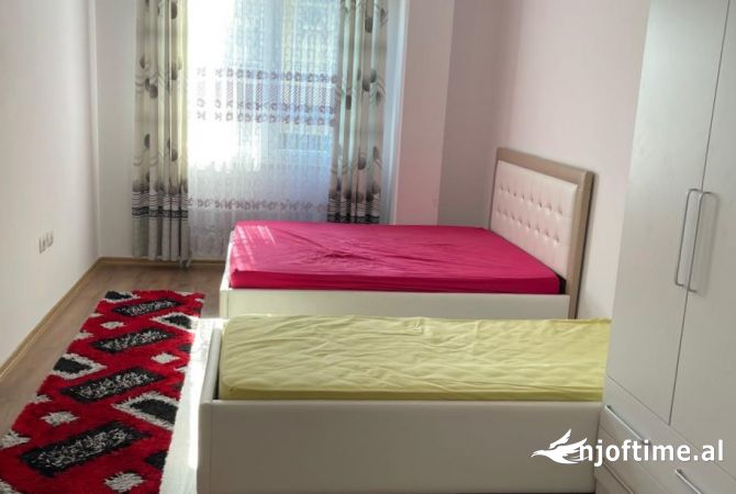 Shtepi me qera 3+1 ne Tirane - 850 Euro