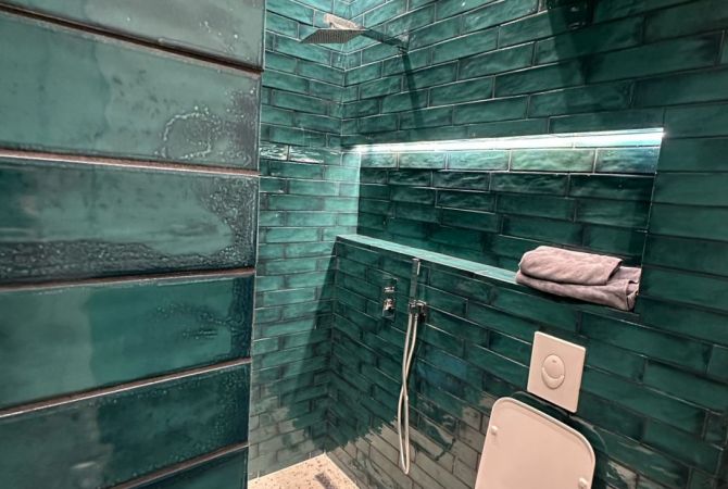 Shtepi ne shitje Apartament ne Tirane, Garsoniere, Mobilimi E mobiluar, Pagesa 220,000  Euro.