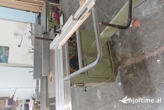 Shitet sharre/kombinat multifunksionale per dru