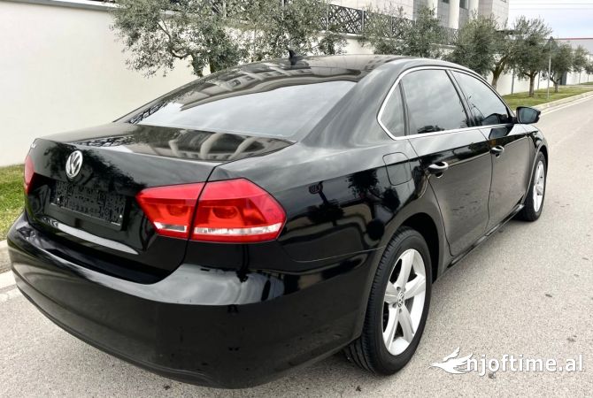 Makina ne shitje ne Durres, Volkswagen, 2013 Benzine,Kambio Automatik Pagesa 7,500  Euro.