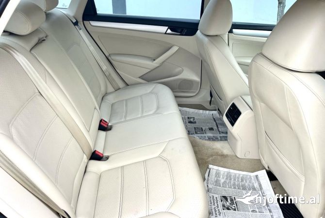 Makina ne shitje ne Durres, Volkswagen, 2013 Benzine,Kambio Automatik Pagesa 7,500  Euro.