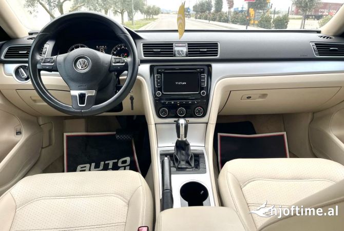 Makina ne shitje ne Durres, Volkswagen, 2013 Benzine,Kambio Automatik Pagesa 7,500  Euro.