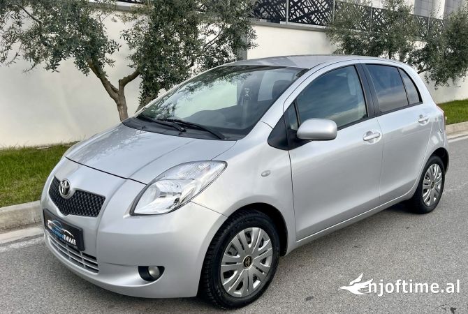 Auto in Vendita  a Durazzo - 5,200 Euro
