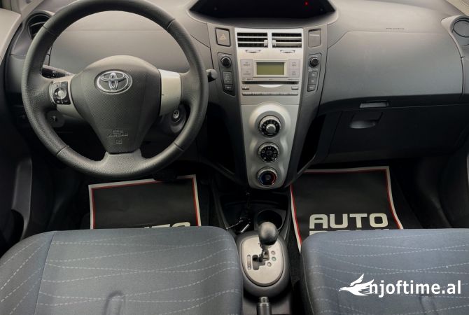 Makina ne shitje ne Durres, Toyota, 2008 Benzine,Kambio Automatik Pagesa 5,200  Euro.