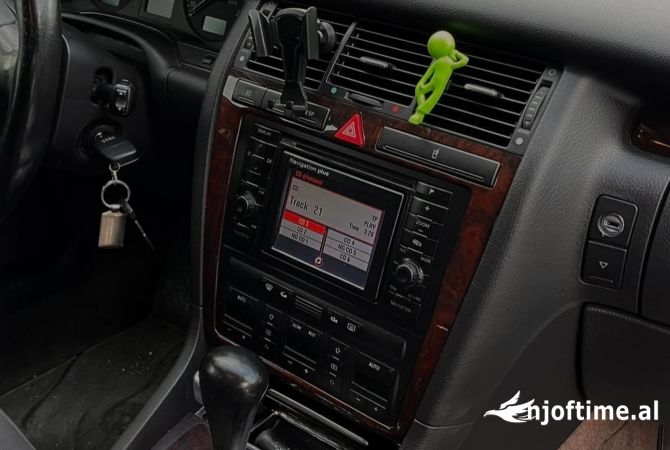 Makina ne shitje ne Durres, Audi, 2002 Diesel,Kambio Automatik Pagesa 5,600  Euro.