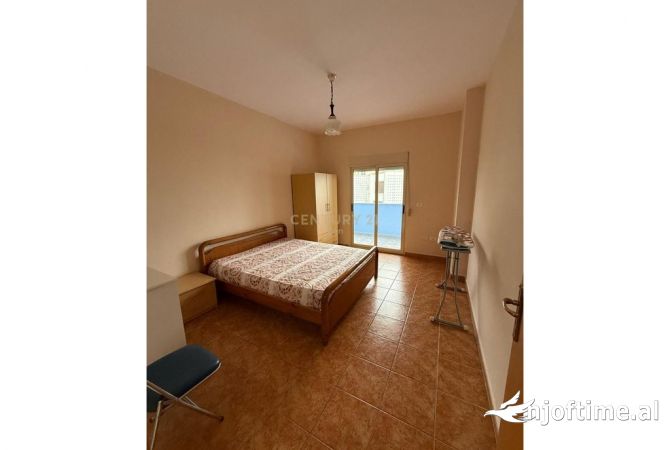 Shtepi me qera 2+1 ne Durres - 500 Euro