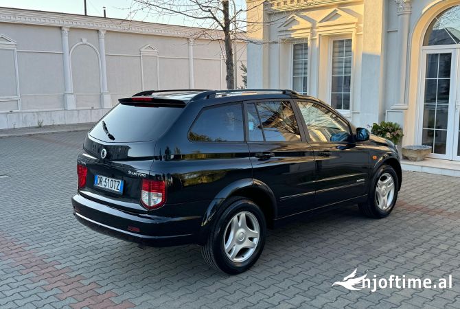 Makina ne shitje ne Shkoder, SsangYong, 2008 Diesel,Kambio Automatik Pagesa 3,600  Euro.