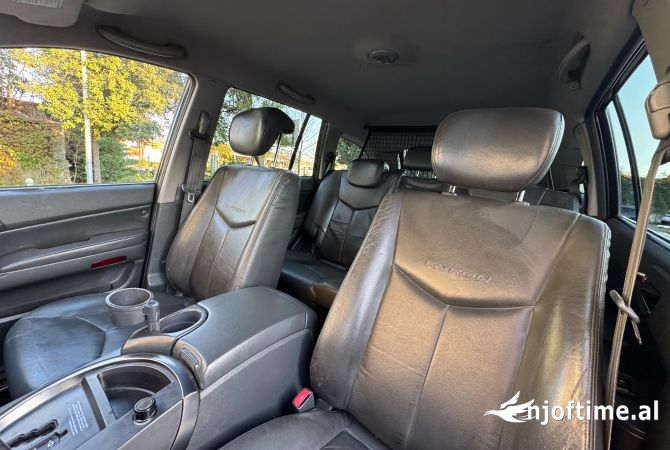 Makina ne shitje ne Shkoder, SsangYong, 2008 Diesel,Kambio Automatik Pagesa 3,600  Euro.