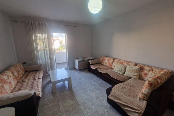 Shtepi ne shitje 3+1 ne Tirane - 178,000 Euro