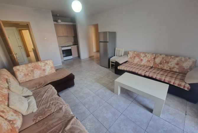 Shtepi ne shitje Apartament ne Tirane, 3+1, Mobilimi E mobiluar, Pagesa 178,000  Euro.