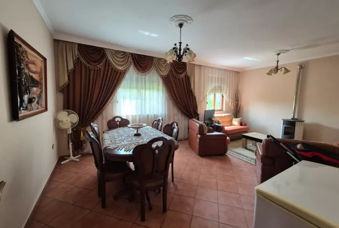 Shtepi ne shitje 4+1 ne Tirane - 235,000 Euro