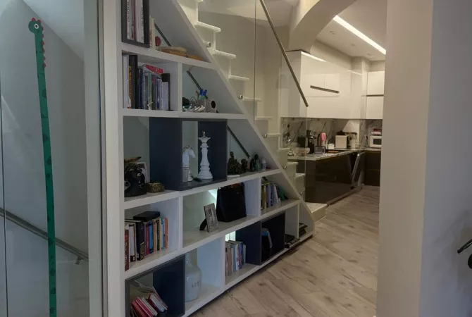 Shtepi ne shitje 4+1 ne Tirane - 350,000 Euro