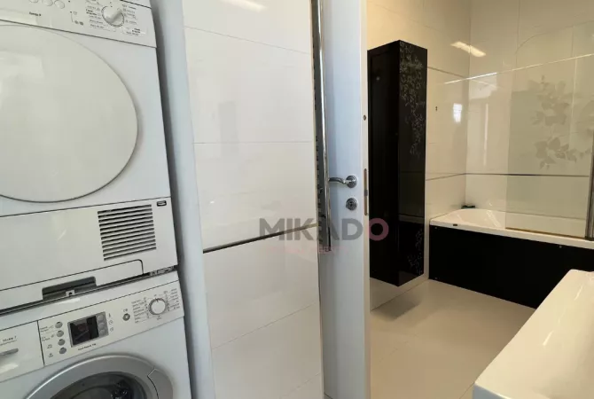 Shtepi me qera Apartament ne Tirane, 2+1, Mobilimi E mobiluar, Pagesa 1,600  Euro.