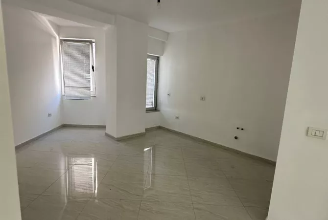 House for Rent 4+1 in Tirana - 1,500 Euro