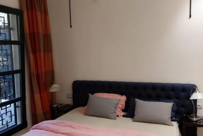 Shtepi me qera Apartament ne Tirane, 2+1, Mobilimi E mobiluar, Pagesa 700  Euro.