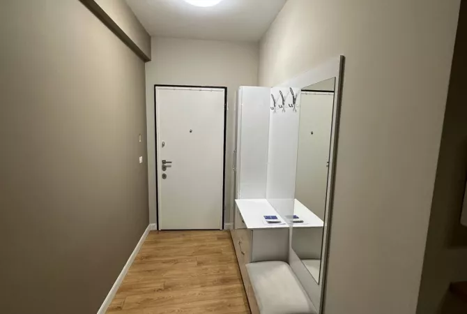 Shtepi me qera Apartament ne Tirane, 2+1, Mobilimi E mobiluar, Pagesa 800  Euro.
