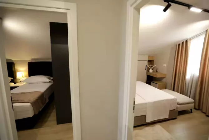 Shtepi me qera Apartament ne Tirane, 3+1, Mobilimi E mobiluar, Pagesa 800  Euro.