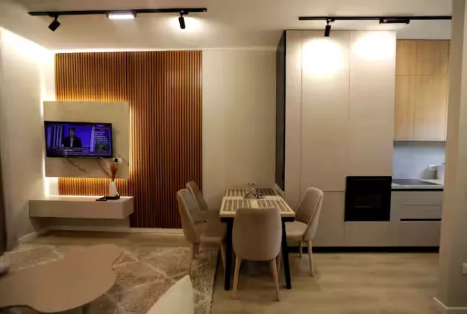 Shtepi me qera Apartament ne Tirane, 3+1, Mobilimi E mobiluar, Pagesa 800  Euro.