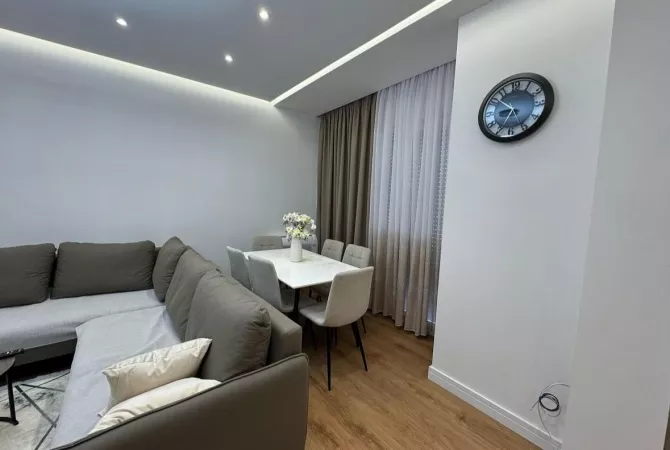 Shtepi ne shitje 2+1 ne Tirane - 700 Euro