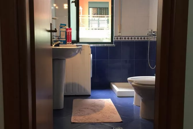 Casa in affitto 1+1 a Tirana - 450 Euro