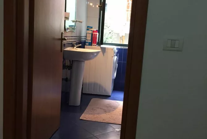 Casa in affitto 1+1 a Tirana - 450 Euro
