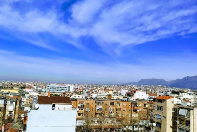 Shtepi me qera Garsoniere ne Tirane - 550 Euro