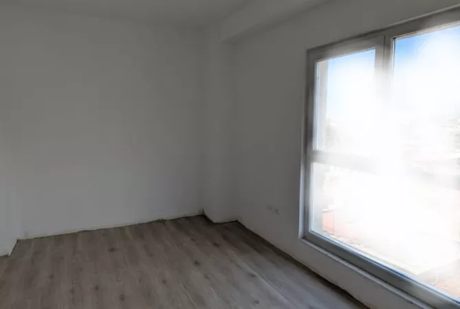 Shtepi me qera Apartament ne Tirane, 2+1, Mobilimi Bosh, pa mobiluar, Pagesa 1,700  Euro.