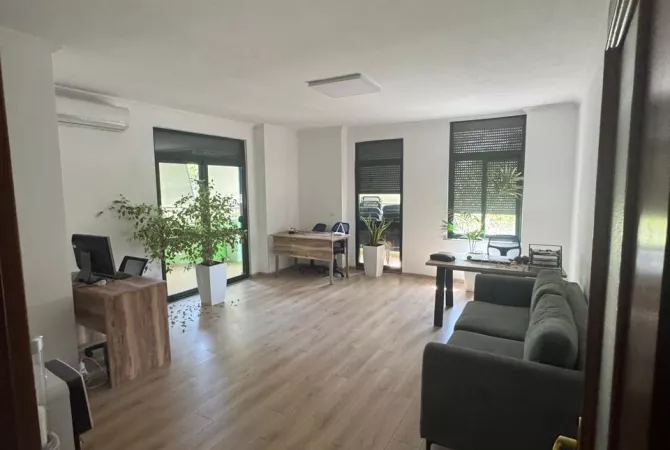 Casa in affitto 2+1 a Tirana - 700 Euro