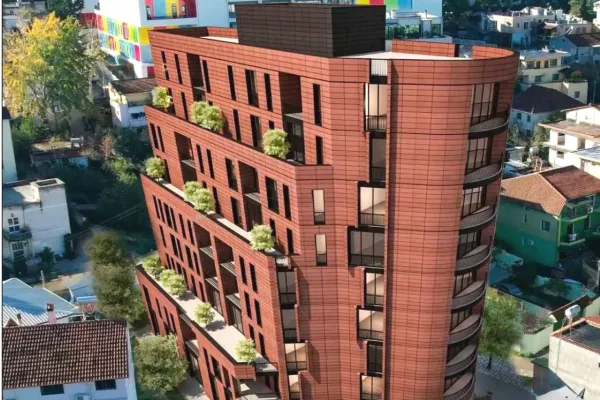 Shtepi me qera 2+1 ne Tirane - 1,600 Euro