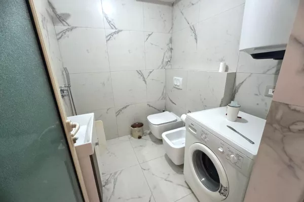 Casa in affitto 2+1 a Tirana - 300 Euro