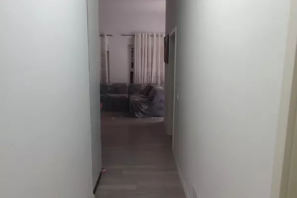 Shtepi ne shitje Apartament ne Tirane, 2+1, Mobilimi E mobiluar, Pagesa 170,000  Euro.