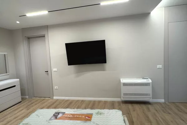 Shtepi me qera Apartament ne Tirane, 2+1, Mobilimi E mobiluar, Pagesa 1,300  Euro.