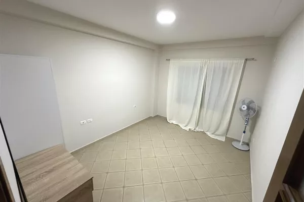 Shtepi me qera Apartament ne Tirane, 2+1, Mobilimi E mobiluar, Pagesa 550  Euro.