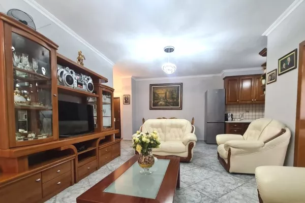 Casa in affitto 2+1 a Tirana - 700 Euro