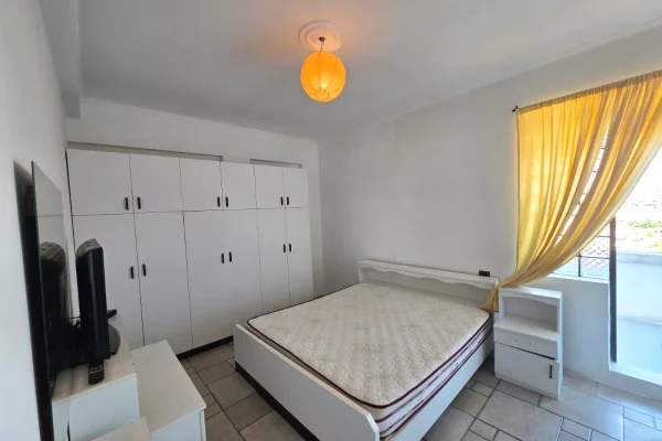 Shtepi me qera 1+1 ne Tirane - 500 Euro