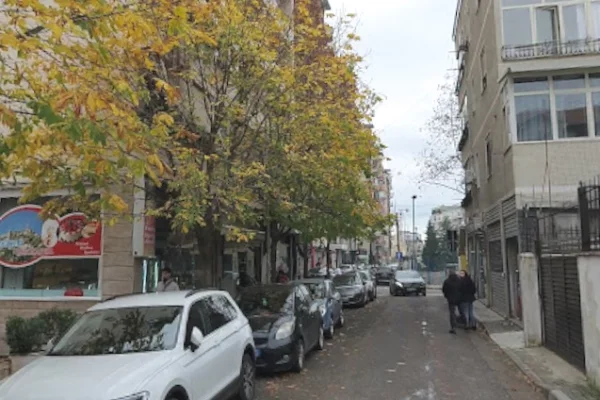 Shtepi me qera 1+1 ne Tirane - 350 Euro