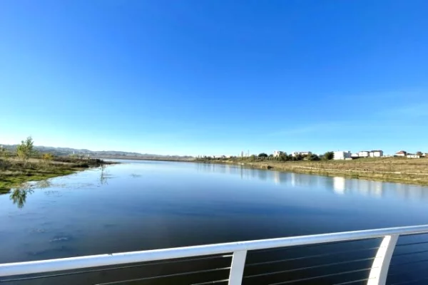 Shtepi ne shitje 1+1 ne Tirane - 70,000 Euro