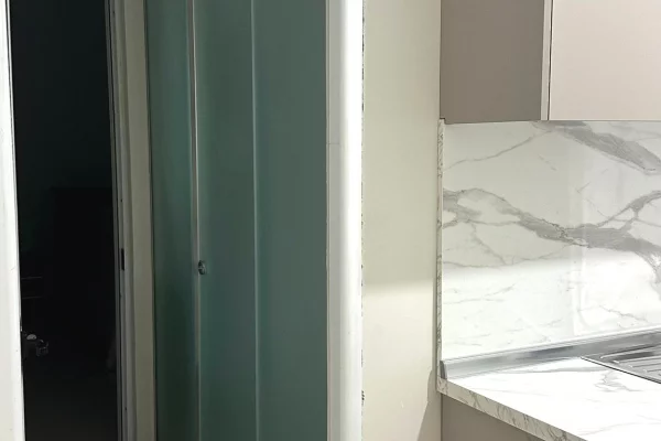 Shtepi me qera Apartament ne Tirane, 1+1, Mobilimi E mobiluar, Pagesa 380  Euro.