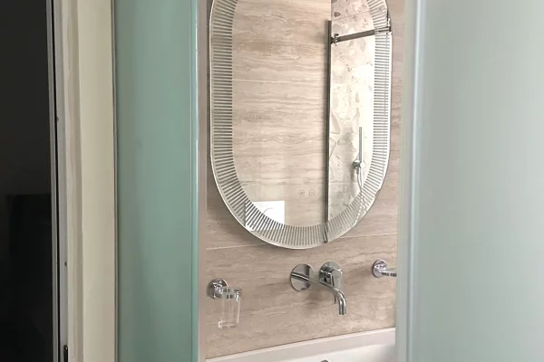 Shtepi me qera Apartament ne Tirane, 1+1, Mobilimi E mobiluar, Pagesa 380  Euro.