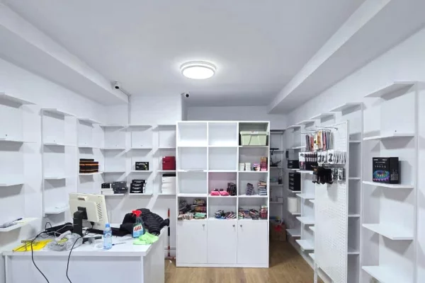 Ambient biznesi ne shitje 1+1 ne Tirane - 120,000 Euro