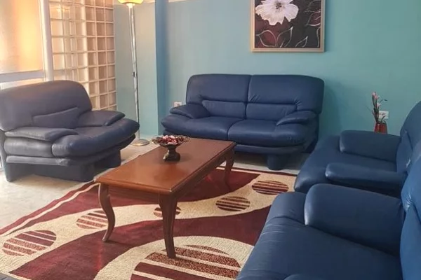 Shtepi me qera 3+1 ne Tirane - 570 Euro