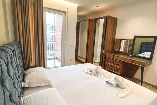 Shtepi me qera Apartament ne Tirane, 1+1, Mobilimi E mobiluar, Pagesa 600  Euro.