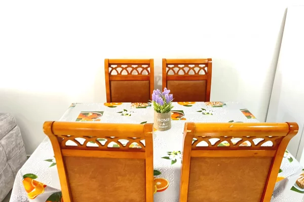 Shtepi me qera Apartament ne Tirane, 2+1, Mobilimi E mobiluar, Pagesa 700  Euro.