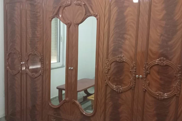 Shtepi me qera 2+1 ne Tirane - 450 Euro