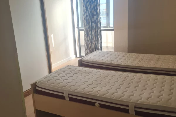 Shtepi me qera 2+1 ne Tirane - 800 Euro