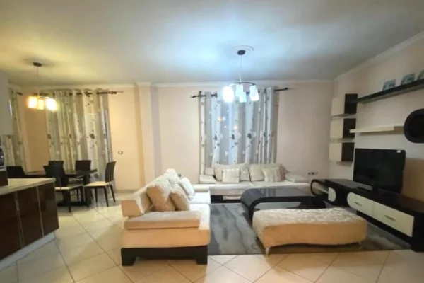 Shtepi me qera 3+1 ne Tirane - 600 Euro