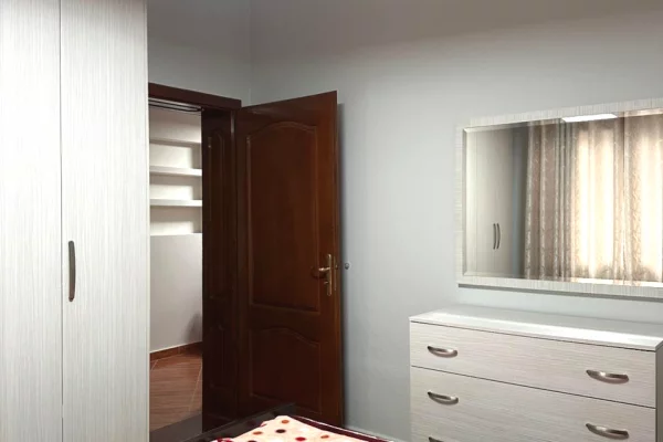 Shtepi me qera 1+1 ne Tirane - 400 Euro