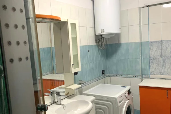 Shtepi me qera 1+1 ne Tirane - 500 Euro